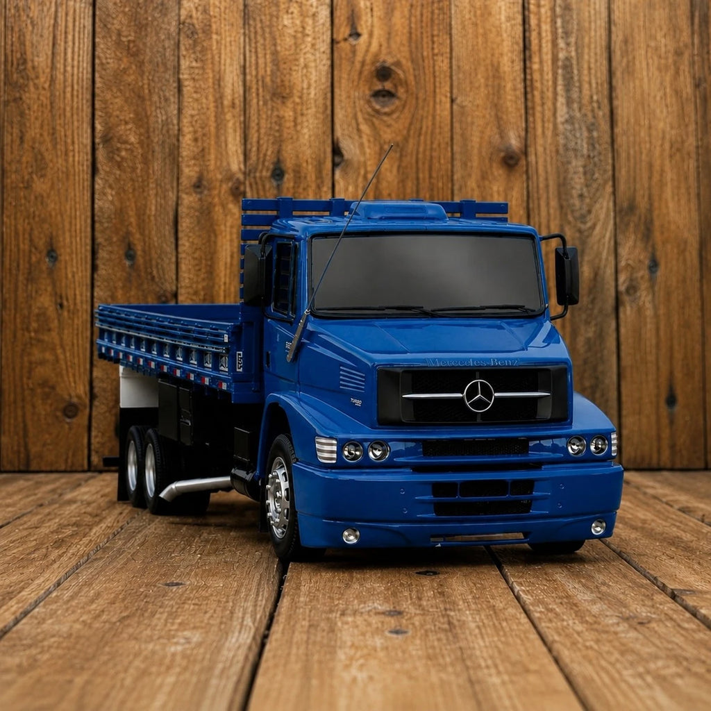 Mercedes-Benz L1620 Escala 1/24 (Controle Remoto)