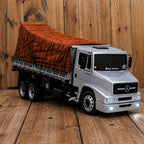 Mercedes-Benz L 1620 Escala 1/24 (Controle Remoto)