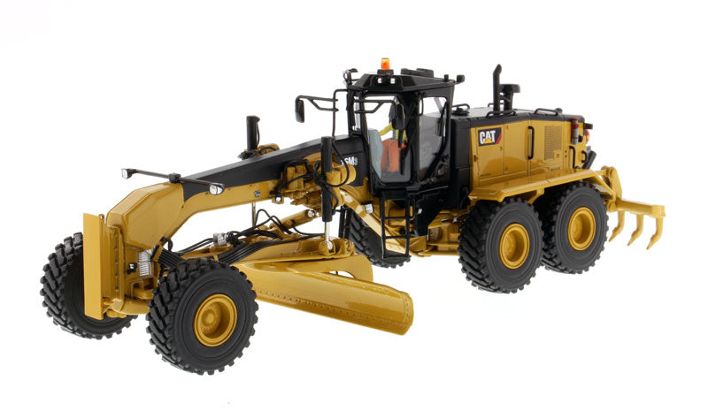 Motoniveladora CAT 16M3 (Controle Remoto) – Escala 1/14