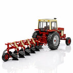 International Harvester 986 com Arado Articulado (Controle Remoto) – Escala 1/24