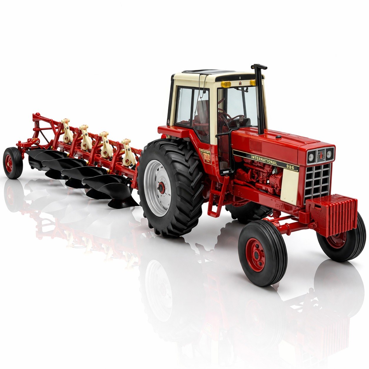 International Harvester 986 com Arado Articulado (Controle Remoto) – Escala 1/24
