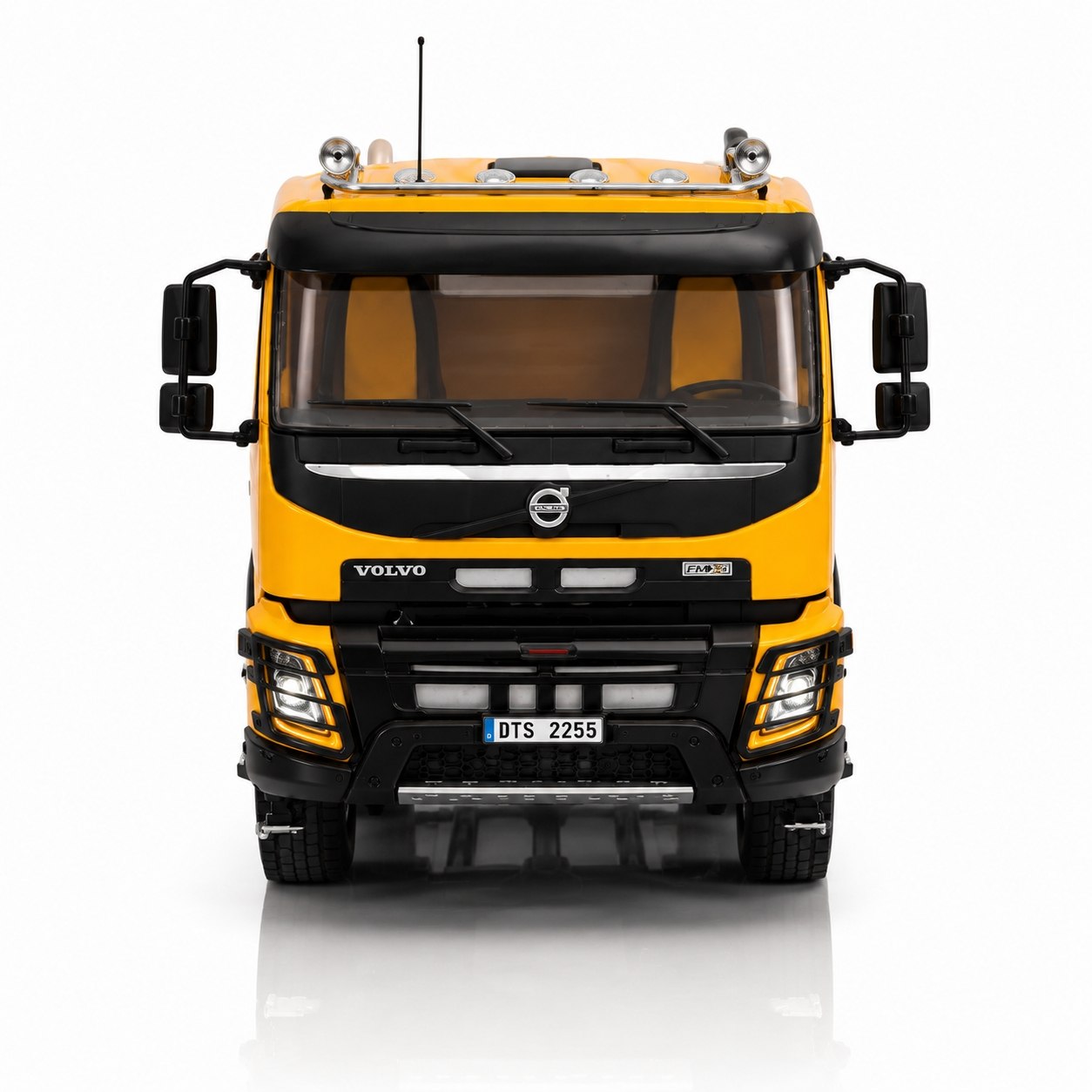 Volvo FMX Caçamba 8x4 – Escala 1/24 (Controle Remoto)
